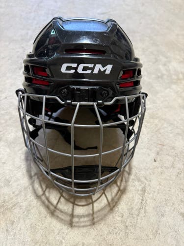 Youth CCM Tacks 70 Helmet (Used)