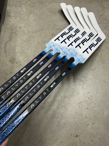 4 Pack True Catalyst 9X3 Regular Goalie Stick 26” Paddle HELLEBUYCK NHL Pro Stock (New)