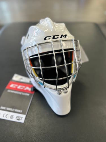 NEW CCM Axis 1.9 Goalie Mask SR S