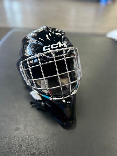 NEW CCM Axis F9 Goalie Mask SR S