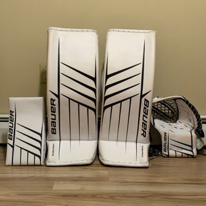 XS 2025 Bauer FlyLite Goalie Leg Pads Pro Stock (Used)