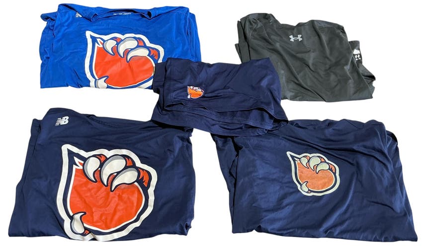 Xtra-Large Bakersfield Condors Hockey Apparel Bundle (Used) 31313 (A R4 S4 L1)