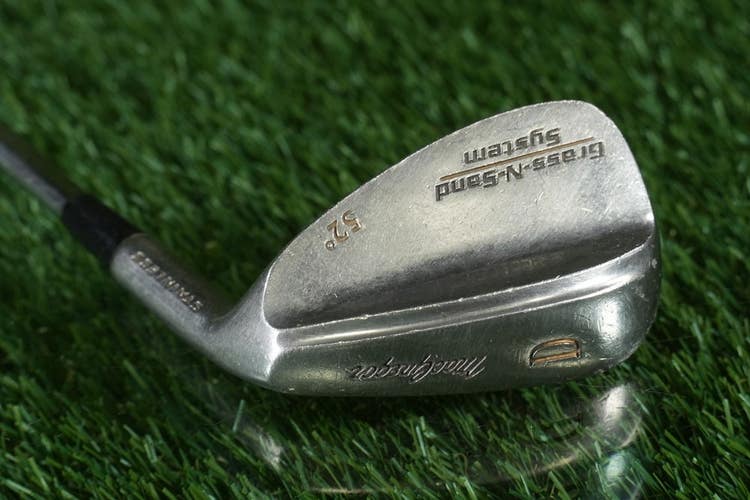 MacGregor Grass-N-Sand System 52 Gap Wedge "D" Wedge Flex Steel Shaft RH