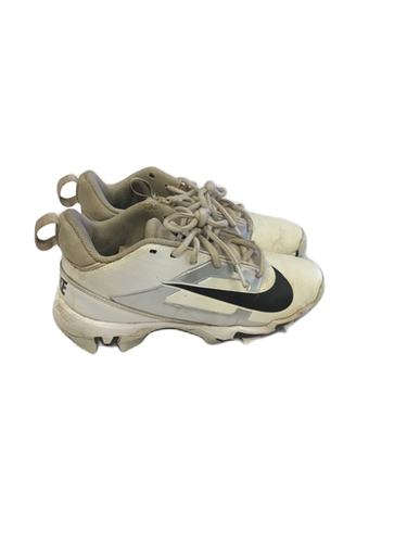 Usednike Kids' Alpha Menace 4 Shark Football Cleats White Junior 03 11730-s000065428