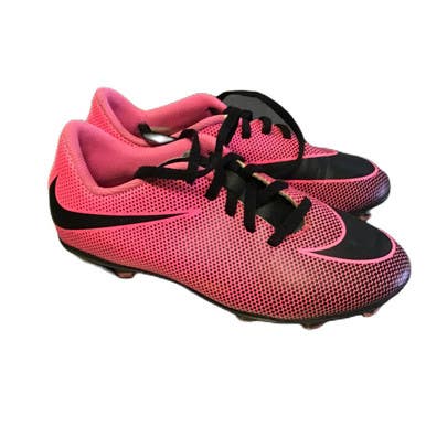 Used Nike 844442-600 Soccer Cleats Pink Junior 03.5 11730-s000069979