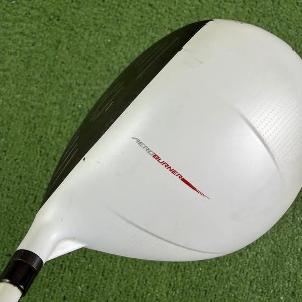 Taylormade Aeroburner Driver 9.5 Matrix Speed Rul-Z 50g Extra