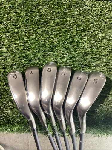 Cobra Air X 2 Ultralite Iron Set 6-PW, SW Lite Flex Seniors Graphite Shafts NEW