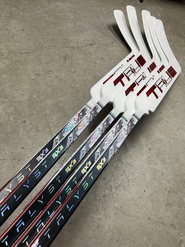 5 Pack True Catalyst 9X3 Regular Goalie Stick 25” Paddle Team Canada Pro Stock (New)