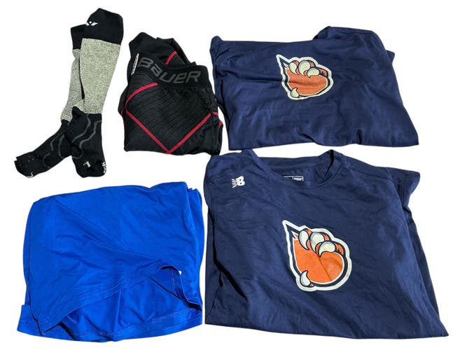Large Bakersfield Condors Hockey Apparel Bundle (Used) 4949 (A R1 S5 L2)