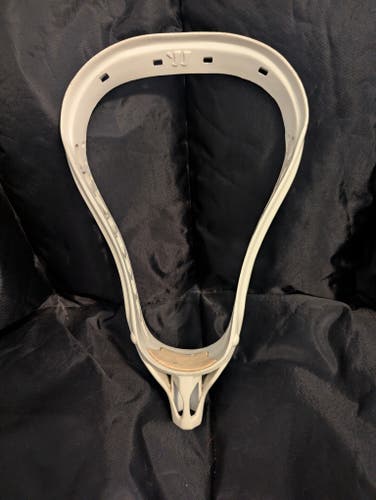 VGC Very Rare Warrior Barracuda Lacrosse Head