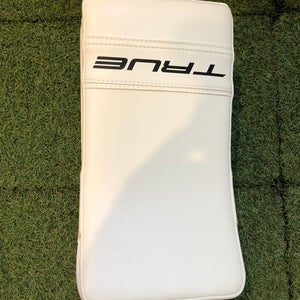 Intermediate True L87 Goalie Blocker Regular (New)