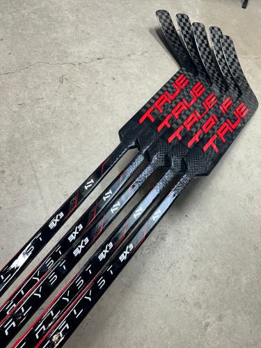 5 Pack True Catalyst 9X3 Regular Goalie Stick 25” Paddle Team Canada Pro Stock (New)