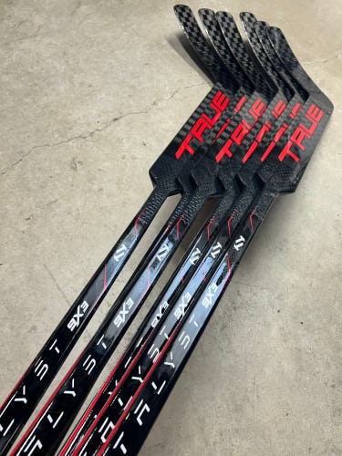 6 Pack True Catalyst 9X3 Regular Goalie Stick 25” Paddle Team Canada Pro Stock (New)