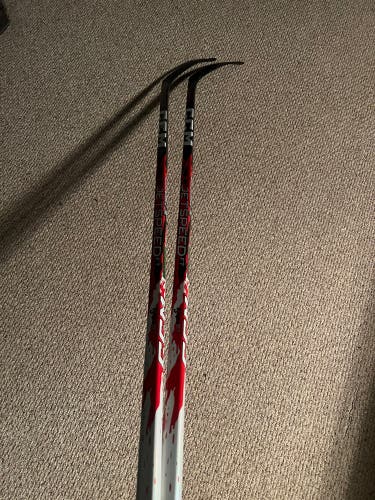(2 Pack) Senior CCM JetSpeed FT9 Pro Left Hand Hockey Stick P28 75 Flex Pro Stock (New)