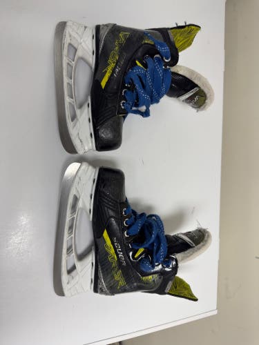 2023 Bauer Vapor X4 Hockey Skates 13 (Used)