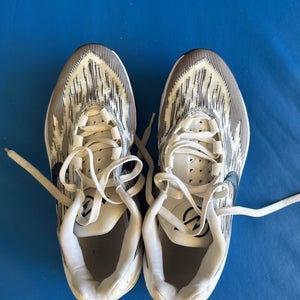 Men's Size M 11.0 (W 12.0) Nike GT Cut 2 Shoes (Used)