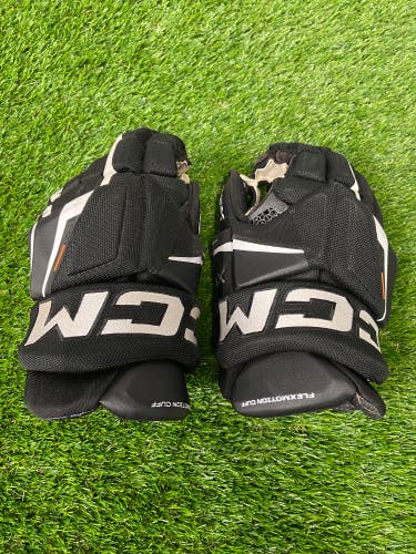 Senior CCM Tacks XF Pro Gloves | Senior Sized 14"