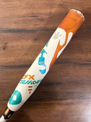 DeMarini CFX 28/17 (-11) Fastpitch Softball Bat