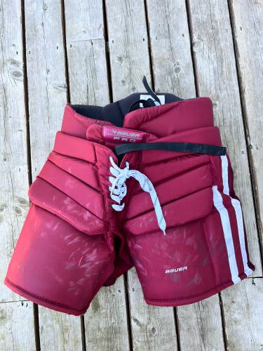 Senior Medium 2024 Bauer Pro Hockey Goalie Pants Pro Stock (Used)