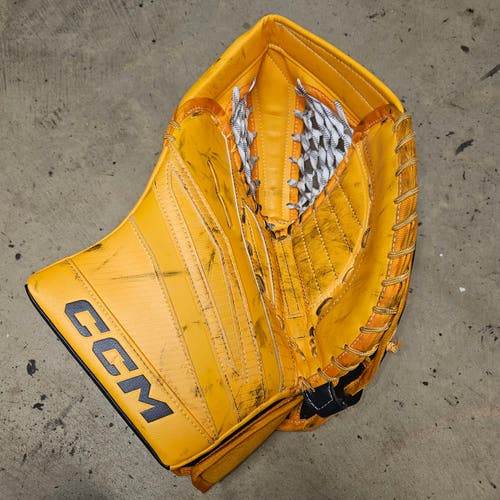 CCM EFlex 7 Regular Catcher(Used)