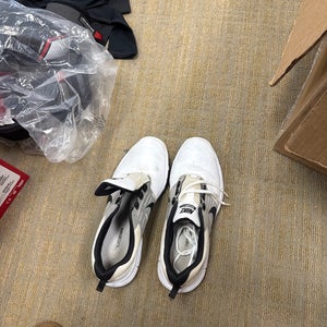 Men's Size M 9.5 (W 10.5) Nike Golf Shoes (Used)