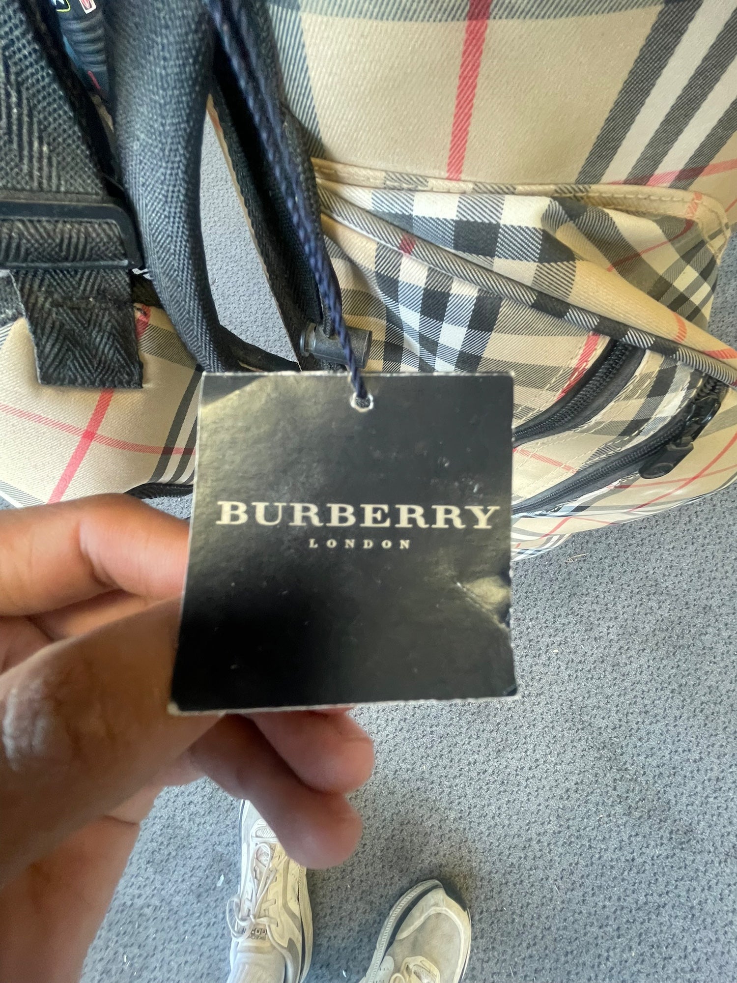 Burberry Nova Check Unisex Stand Bag | SidelineSwap | Buy and Sell