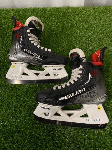 Bauer Vapor X5 Pro Hockey Skates | Intermediate Size 4 (Fit 2)