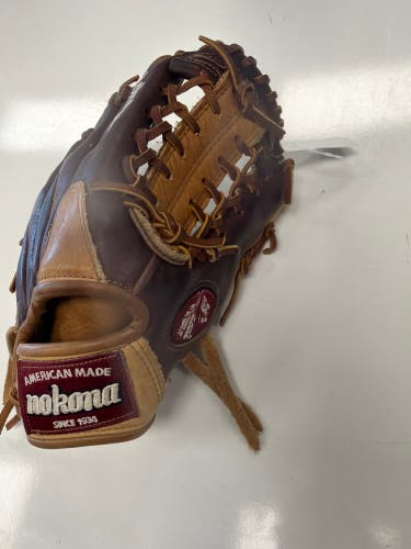 Nokona Alpha RH Baseball Glove 11.5" (Used)