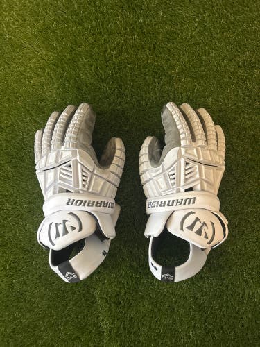 Warrior Evo V Lacrosse Gloves (Used)
