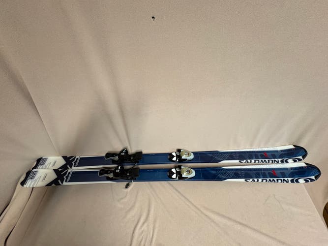 All Mountain 170 cm Salomon Spaceframe Skis With Bindings (Used)