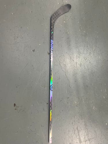 Intermediate Bauer Proto2 Right Handed Hockey Stick P28 65 Flex (Used)