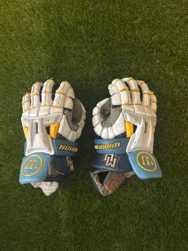 Marquette Warrior Burn XP Lacrosse Gloves (Used)