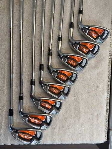 Men's Cobra AMP Right Handed Clubs (Full Set) Regular Flex 8 Pieces 38" (Used)