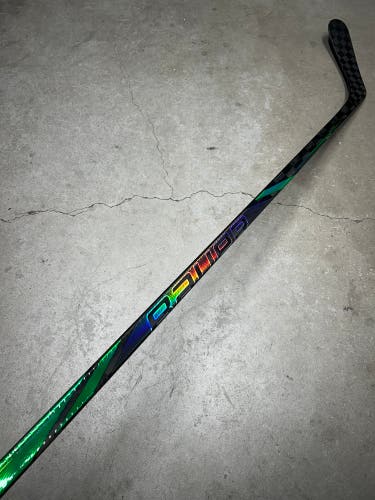 77 Flex P92 Senior Bauer Tracer Left Hand Hockey Stick Pro Stock NHL (New)