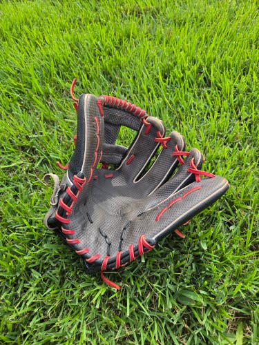 Wilson A2K RH Infield 1787 Baseball Glove 11.75" (Used)