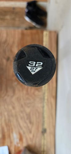 2024 DeMarini Zoa Composite USSSA Certified Bat (-5) 27 oz 32" (Used)