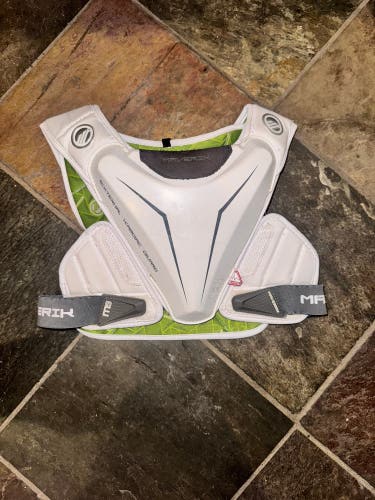 Medium Adult Maverik M5 Shoulder Pads (Used)