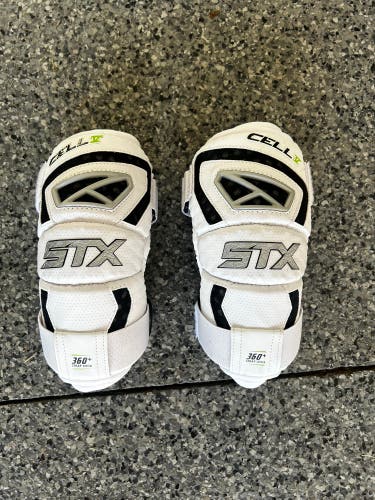 Medium Adult STX Cell V Arm Pads (Used)