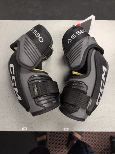 Senior Large CCM Tacks AS 580 Elbow Pads (New)