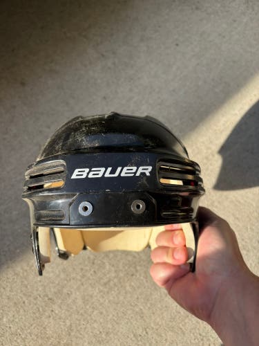 Large Bauer 4500 Helmet (Used)