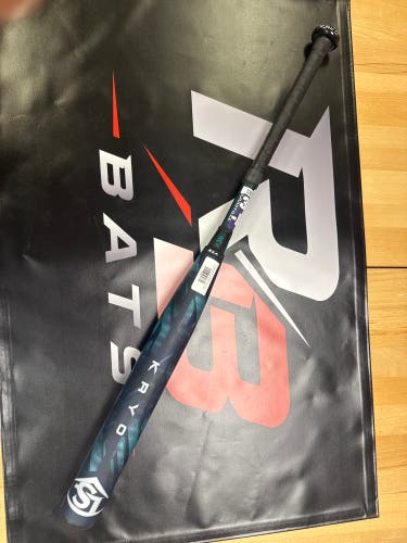 2025 Louisville Slugger Kryo Composite Bat (-10) 23 oz 33" (Used)