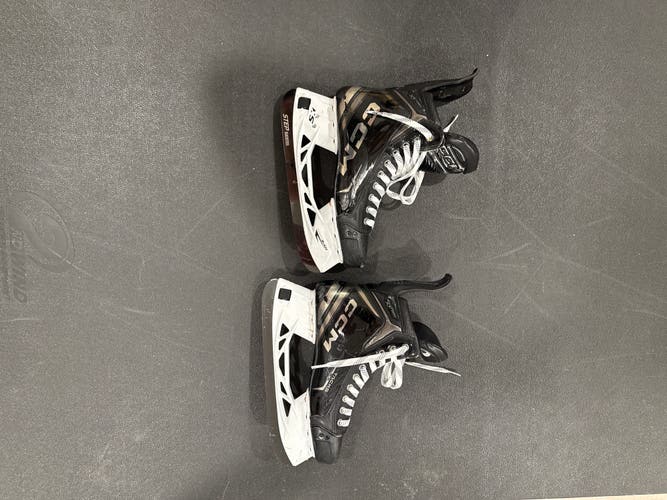 Black/Gray 2024 CCM Tacks XF Pro Hockey Skates Regular Width 8.5 (Used)