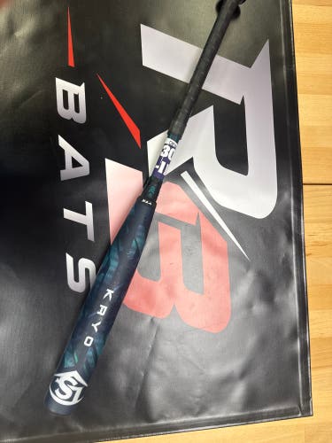 2025 Louisville Slugger Kryo Composite Bat (-11) 19 oz 30" (Used)