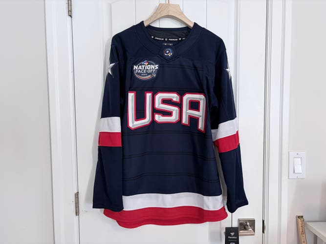 BNWT Authentic Fanatics 4 Nations Team USA Premium Jersey Size 42 NEW