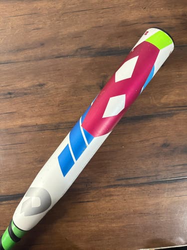 DeMarini CF8 30/19 (-11) Fastpitch Softball Bat