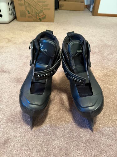 2024 Bauer Konekt 2 Hockey Goalie Skates Regular Width 9 (Used)