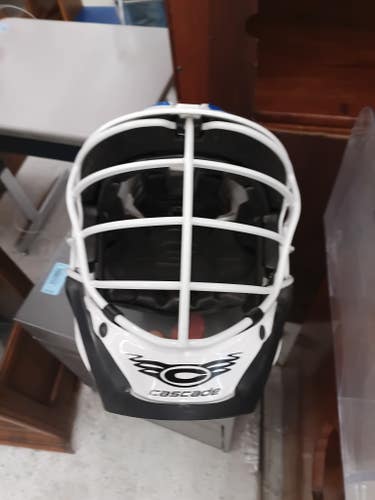 Cascade S Helmet (New)