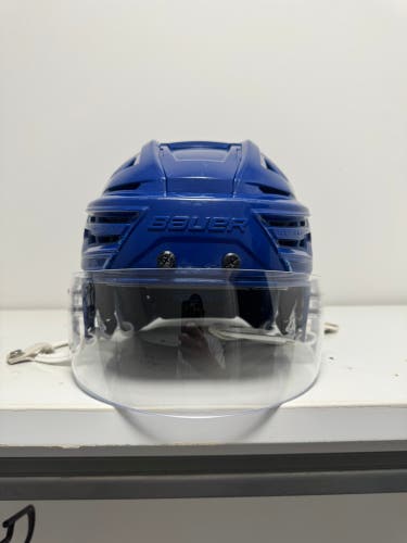 Medium Bauer Re-Akt 155 Helmet (Used)