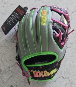 Wilson RH Infield A2000 Baseball Glove 11.5" (New)