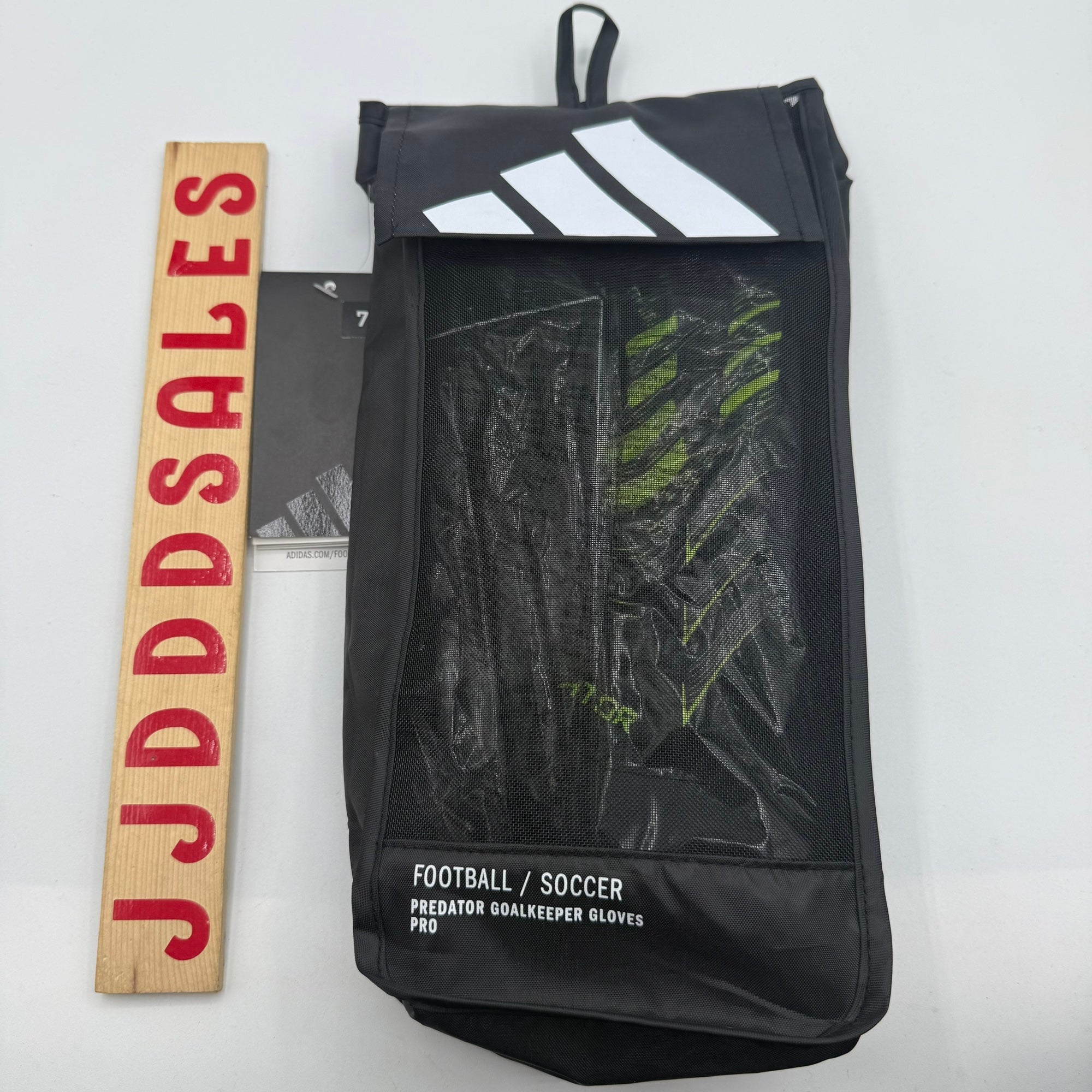Adidas Predator Pro Goalkeeper Gloves Black Soccer Football Size 6 JJ3531 New NEW Size 6 Adidas Predator PRO GRADE Goalkeeper Gloves  main image 2